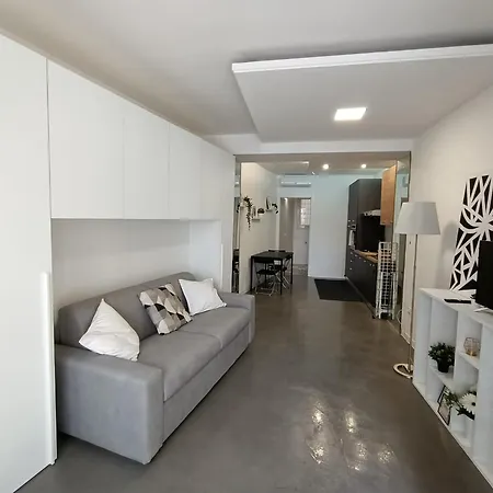 アパート Monolocale Farina *